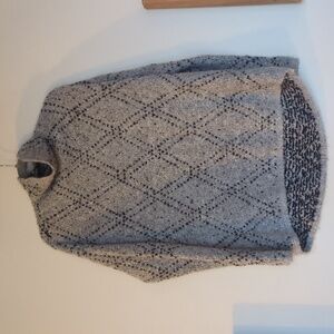 Knit sweater